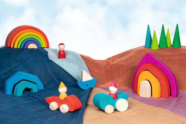 goki Greiffahrzeuge Drachenreise rot – Bild 2